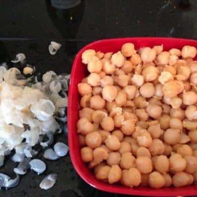 Food Flash! Naked Garbanzo Beans Make Creamier Hummus