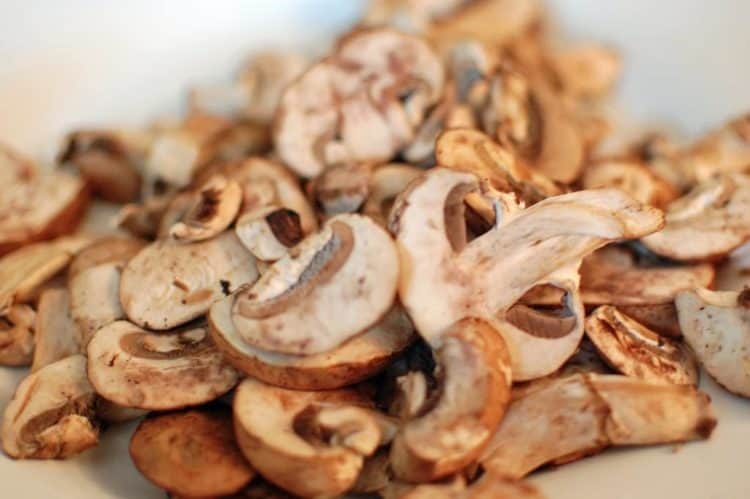 A plate of sliced mushrooms