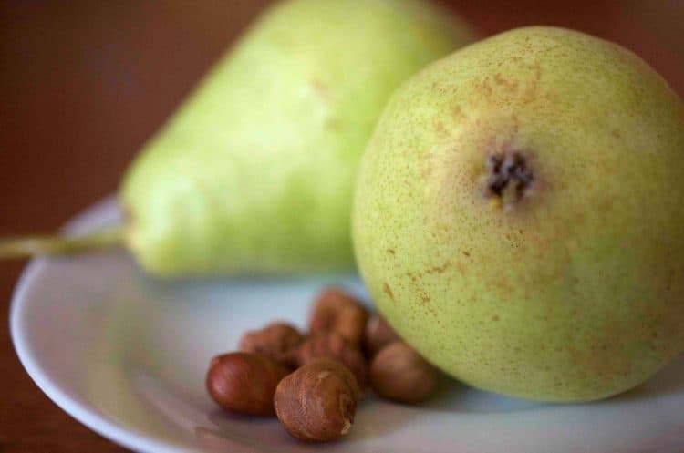 A close up of a pear.