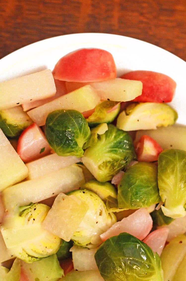 A plate of Brussels sprout