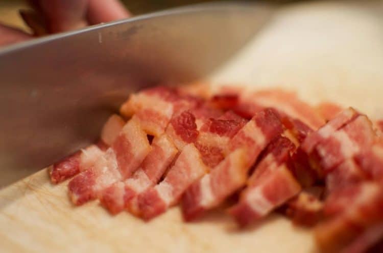 A close diced bacon in pan