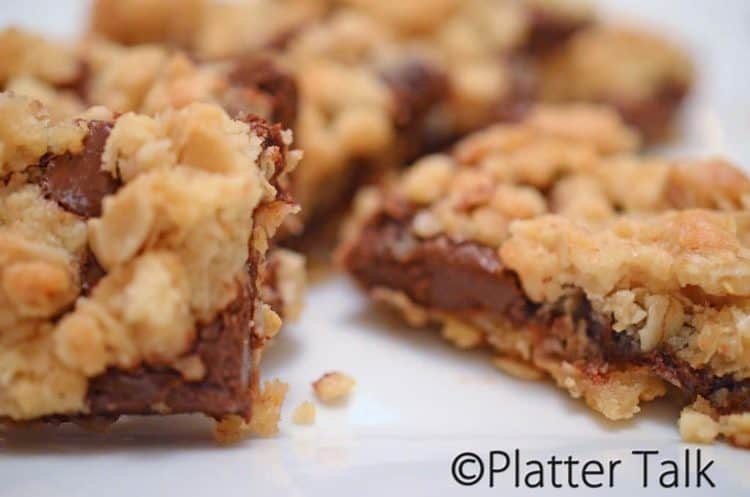 A close up of a Nutella oatmeal crumb bar