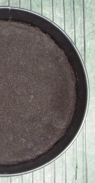 A round brown cake
