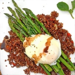 Asparagus and eggs