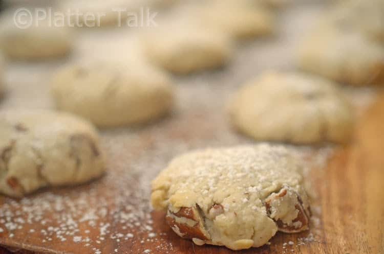 a close up of some pecan sandies