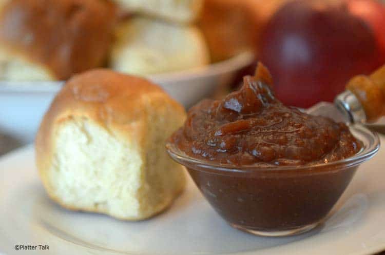 Crockpot Apple Butter - An easy overnight apple butter recipe.