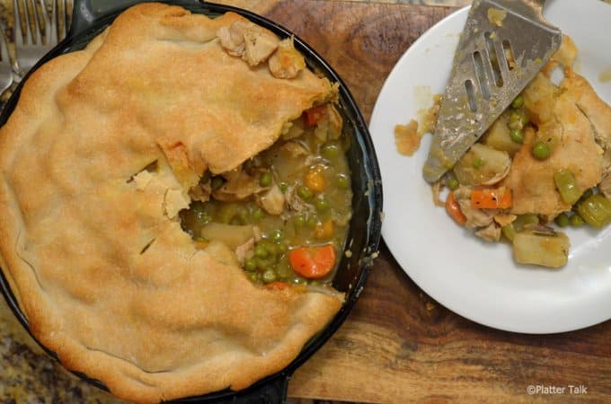 A plate of pot pie