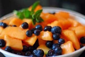 a bowl of fruit.