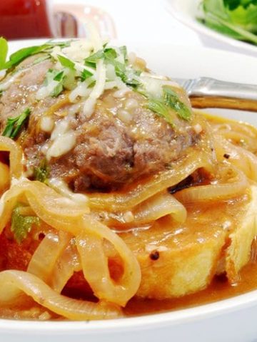 A plate of Salisbury steak.