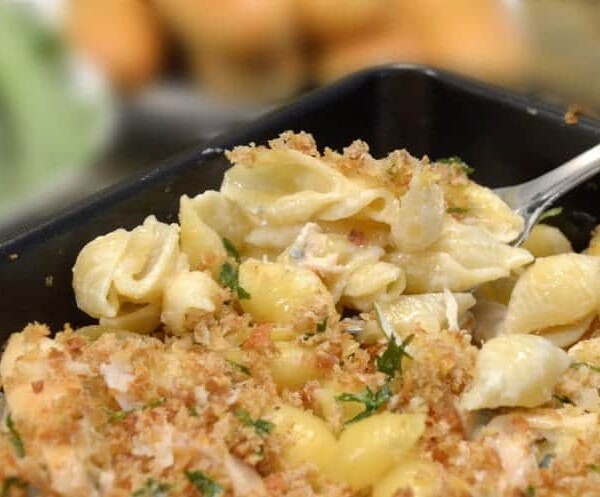 A closeup of pasta in a pan