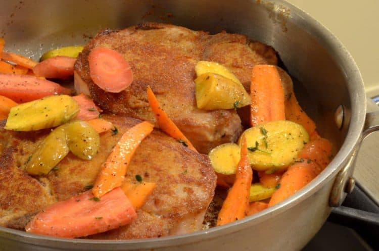 Seared Pork Chops with Carrots-030