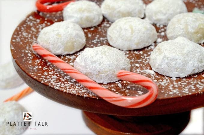 a close up of snowball cookies