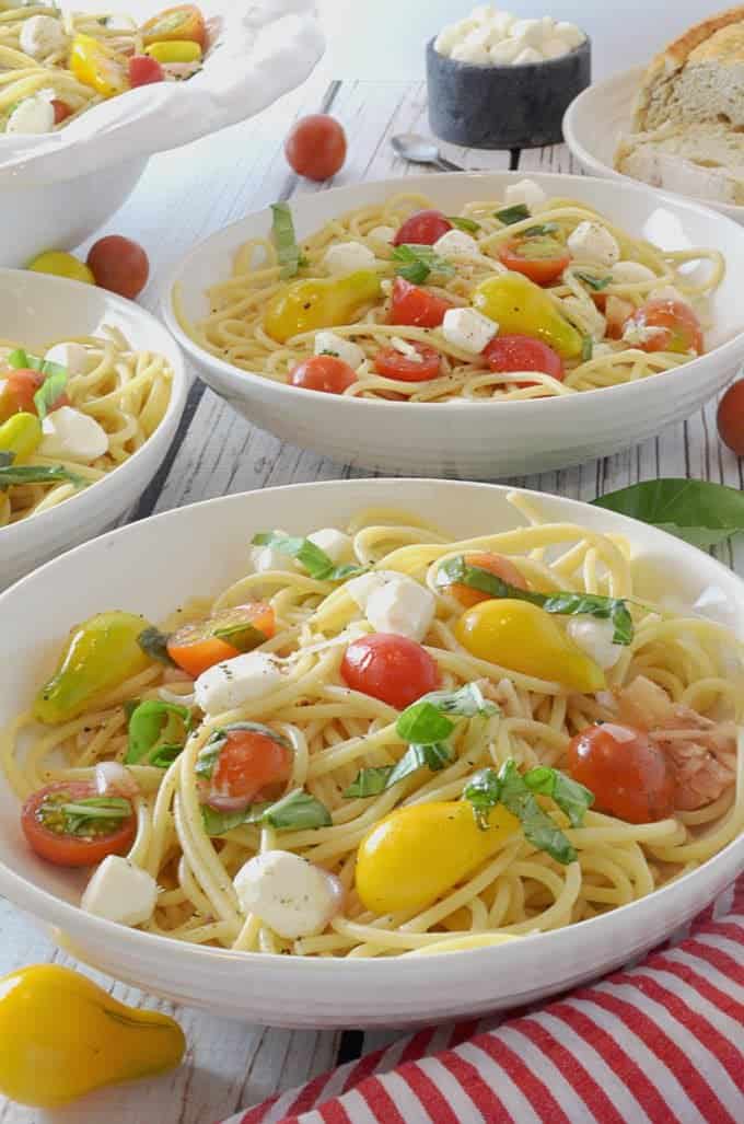 A bunch of food in bowls