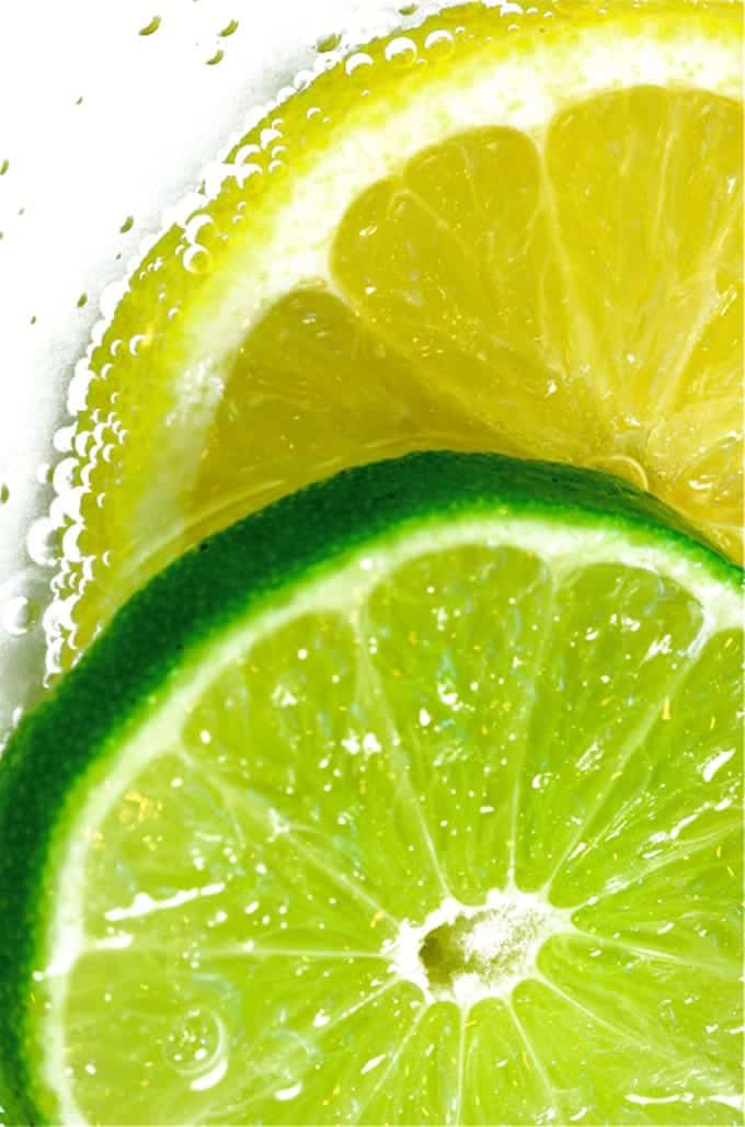 A slice of lime on top of a lemon