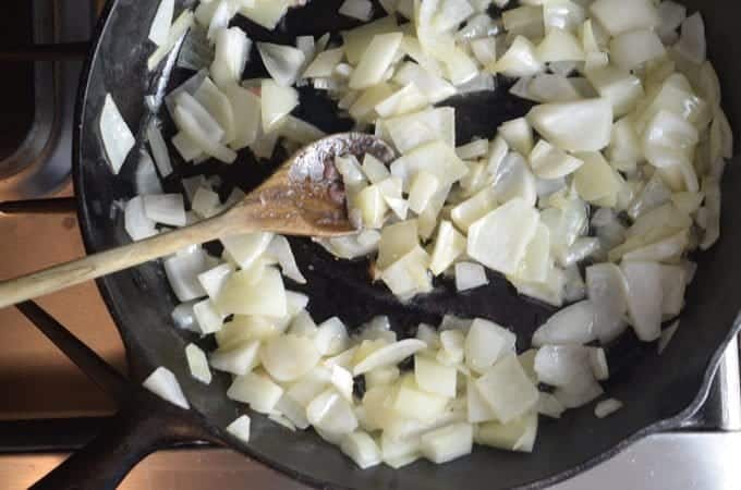 Sausage Mac and Cheese with Apple Cider Recipe from Platter Talk