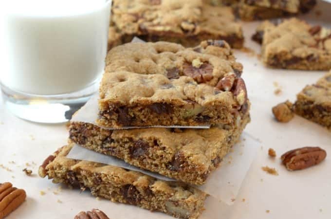 a bunch of chocolate chip dessert bars