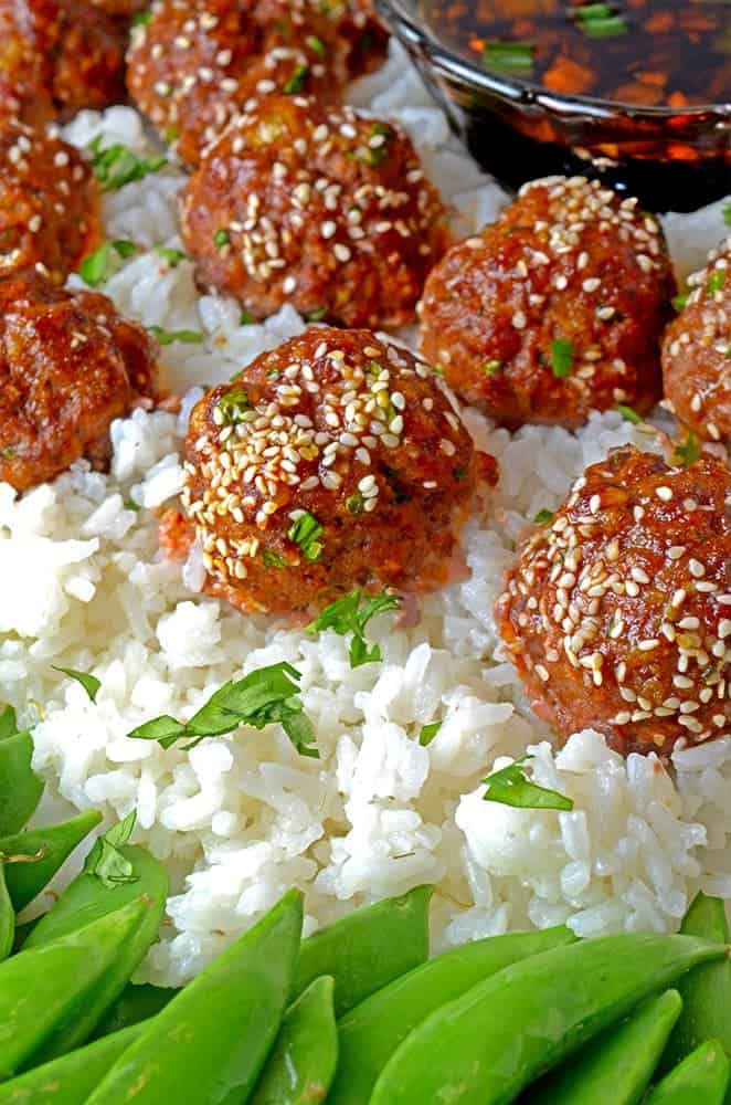 Meatballs on rice