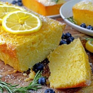 a lemon loaf cake