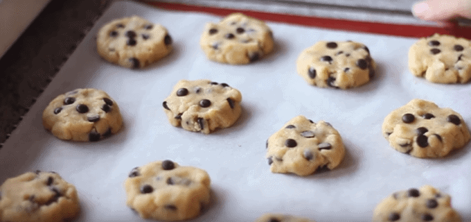 Unbaked cookies on a baking sheet
