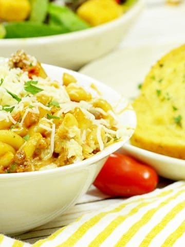 Sloppy Joe Mac and Cheese Recipe tastes great with garlic bread.