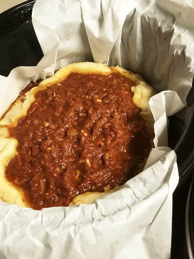 Slow Cooker Deep Dish Pizza