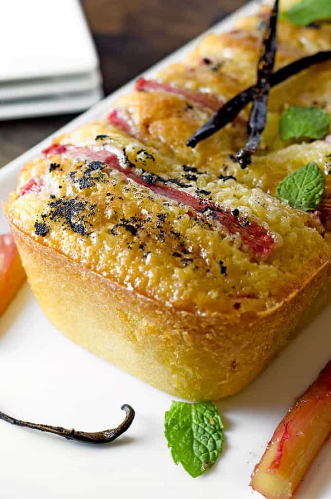Close up vanilla rhubarb pound cake on board
