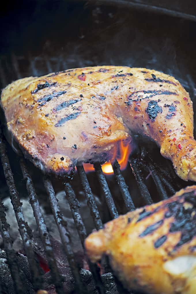 How to mark chicken on the grill.