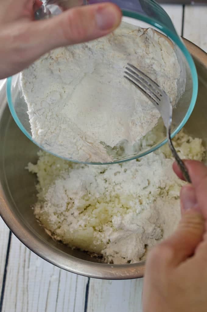 Making potatoe dumplings from scratch.