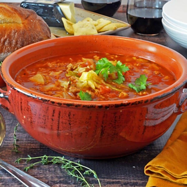 Bowl of Gołąbki soup