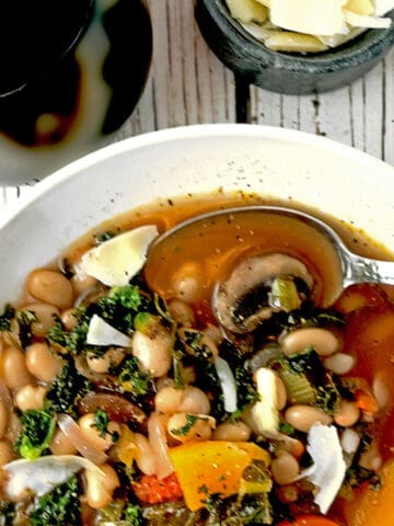 A bowl of vegetable soup.