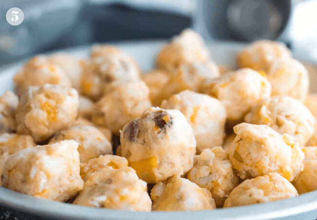 Bowl of piergi filling rolled into little balls.