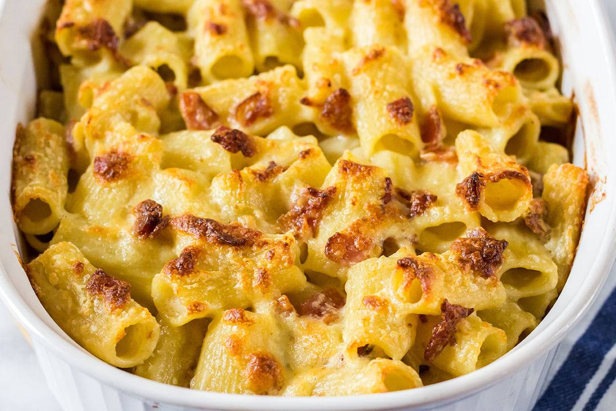 pan of baked macaroni and cheese.