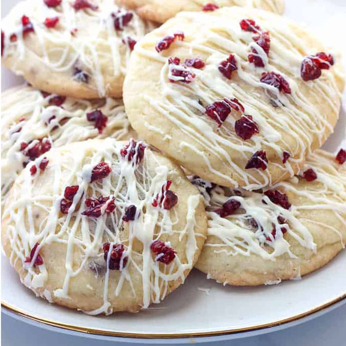 A plate of cranberry cookies.